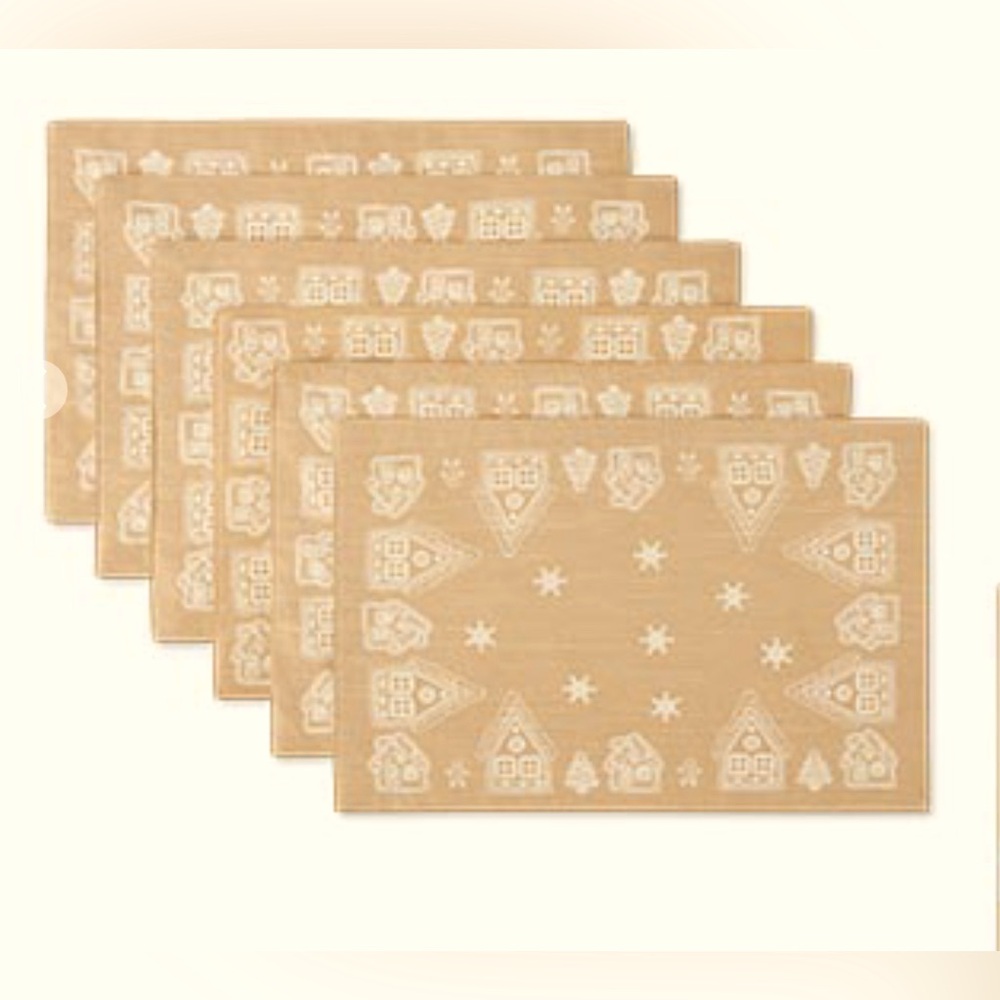 Gingerbread Houses Table Linen Set - Placemats, Napkin & Runner!